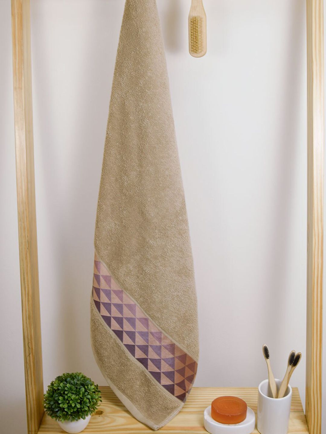 Aura Art Gallary Beige Cotton 380 GSM Bath Towel