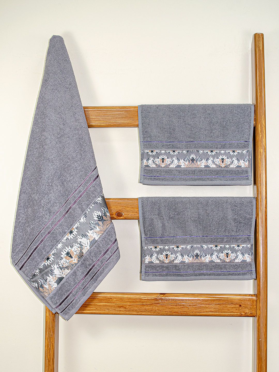 Aura Grey Melange 3 Pieces Printed Cotton 450 GSM Towel Set