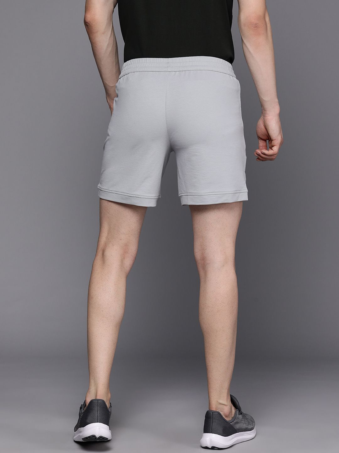 Buy ASICS Men Bonded Zip 7Inch Training Shorts - Shorts for Men