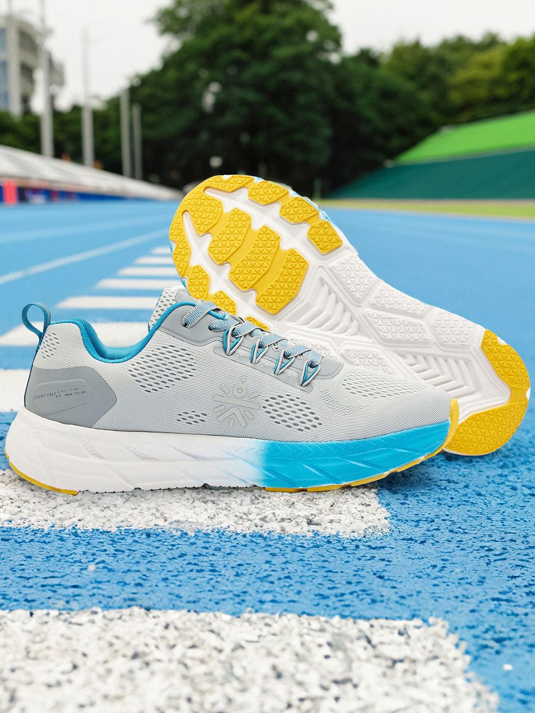 CULT Men EZ+ Ryde Running Shoes
