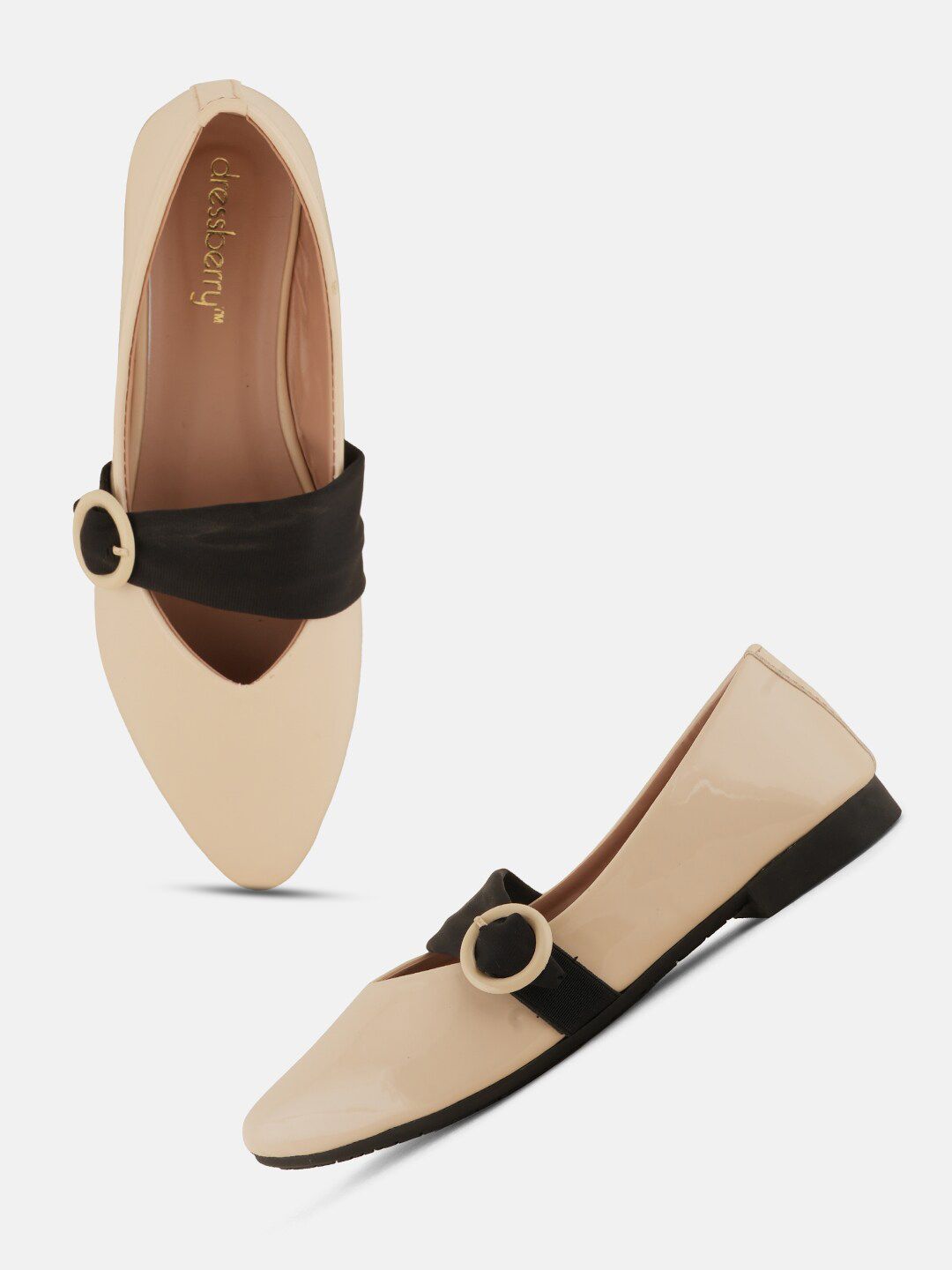 DressBerry Cream-Coloured Buckel Detail Pointed Toe Ballerinas Flats