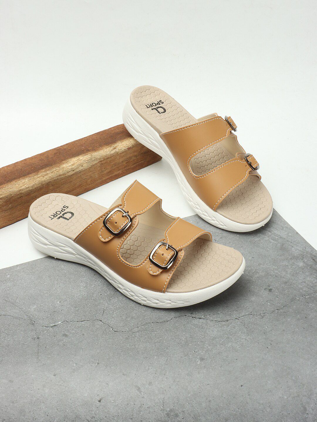 Carlton London sports Buckle Detail Open Toe Flatform