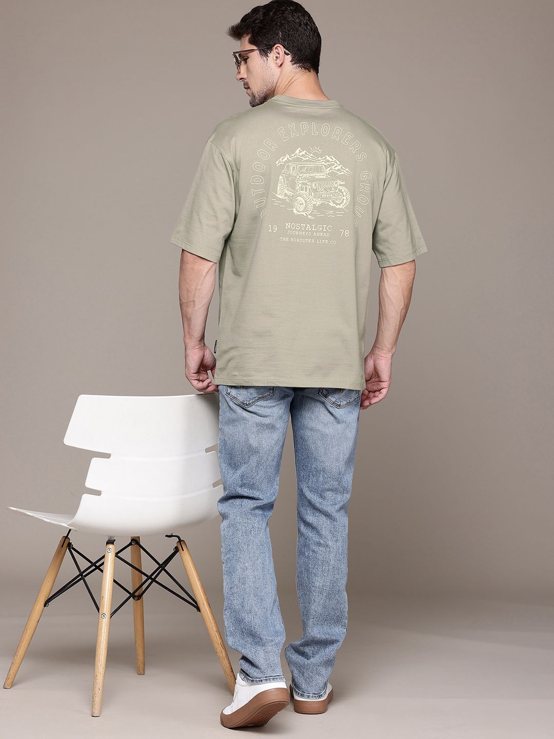 The Roadster Lifestyle Co. Printed Drop-Shoulder Sleeves Pure Cotton Relaxed T-shirt
