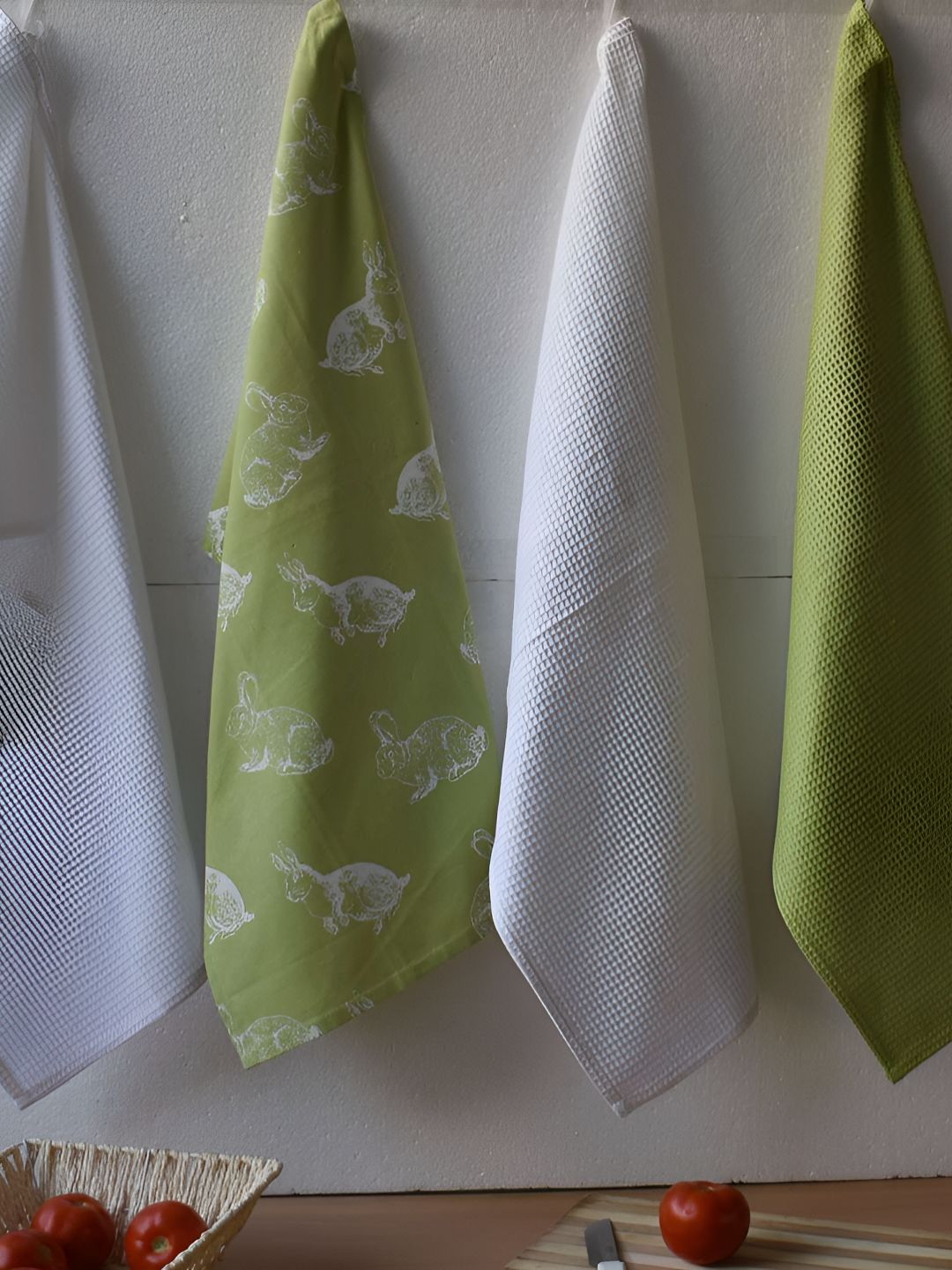 Aura  White & Green 4-pcs Striped Cotton 210 GSM Hand Towels