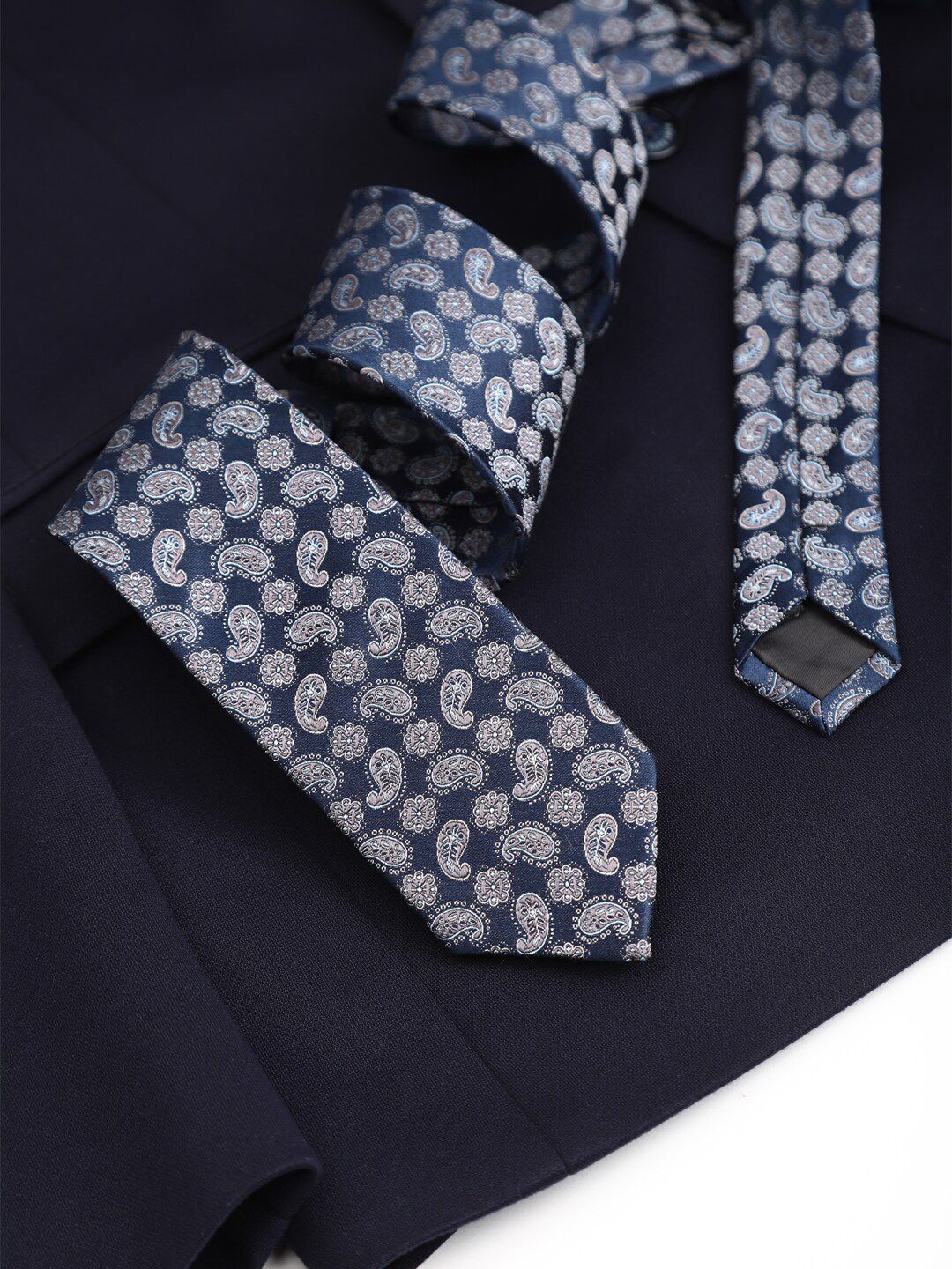 Peter England Men Woven Design Broad Tie