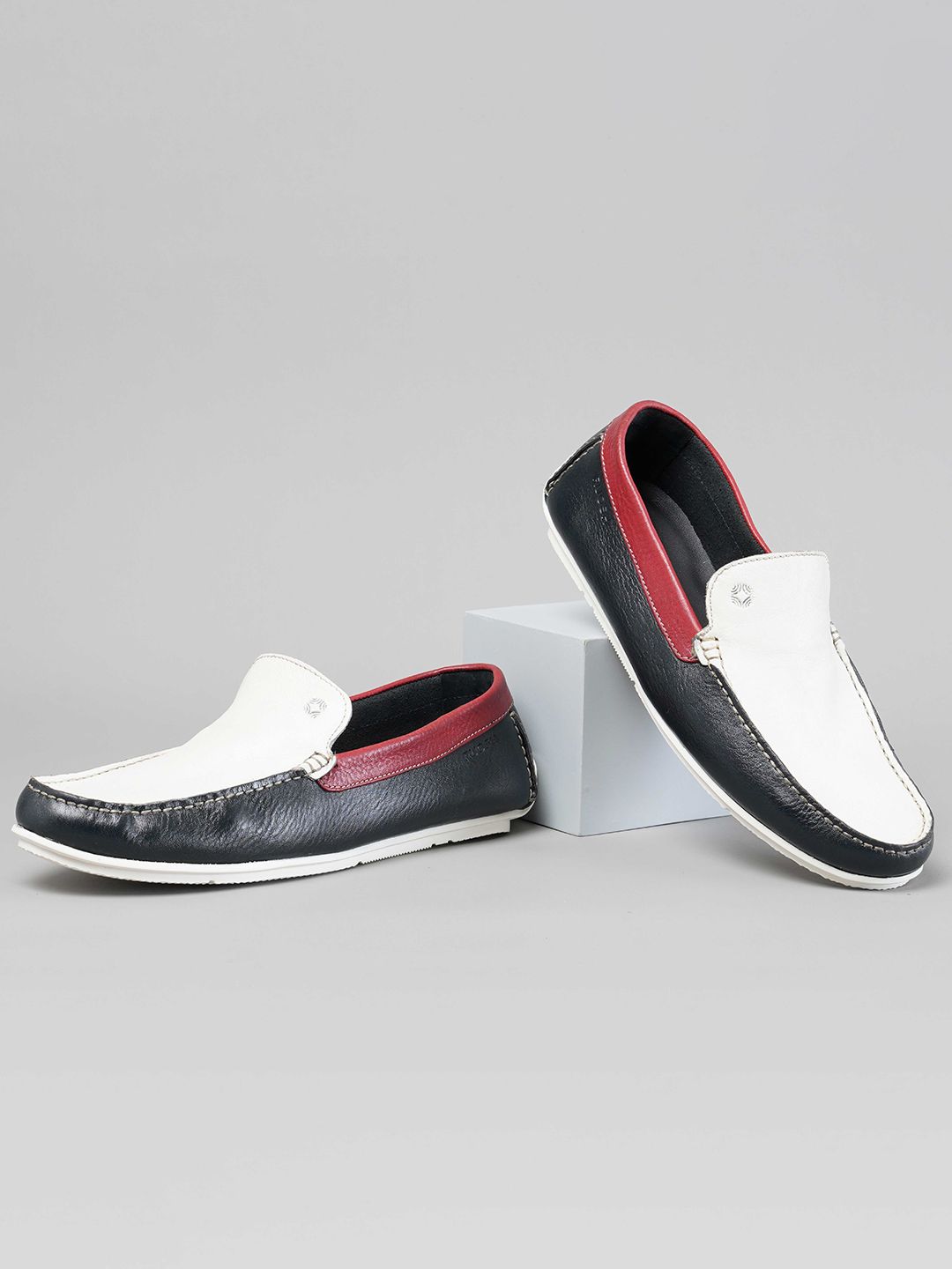 Ruosh Men Colourblocked Loafers