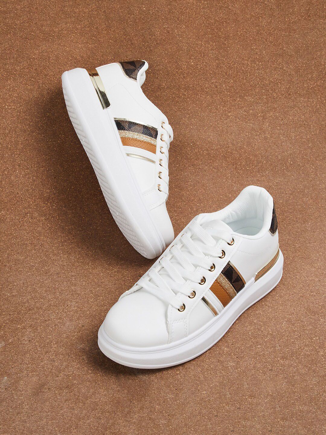 Ginger by Lifestyle Women Striped Comfort Insole Lace Up Sneakers