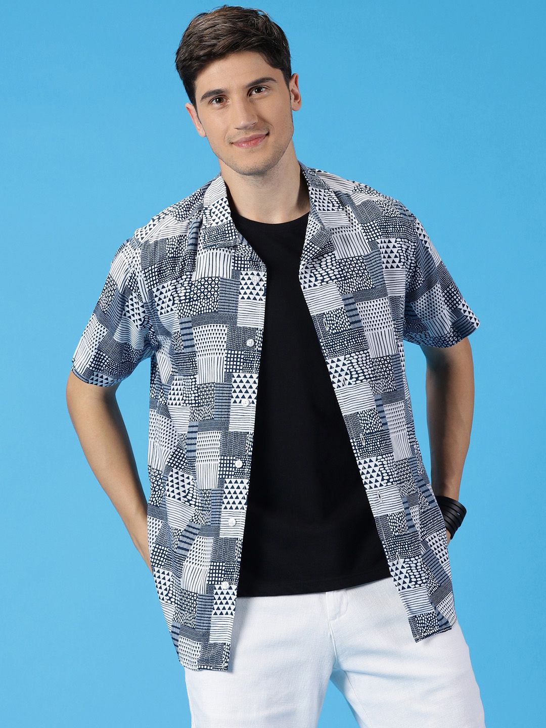 Mast & Harbour Spread Collar Short Sleeves Classic Slim Fit Geometric Printed Casual Shirt