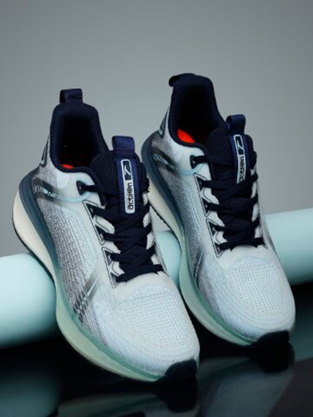 Action Men Lightweight Breathable Training or Gym Shoes