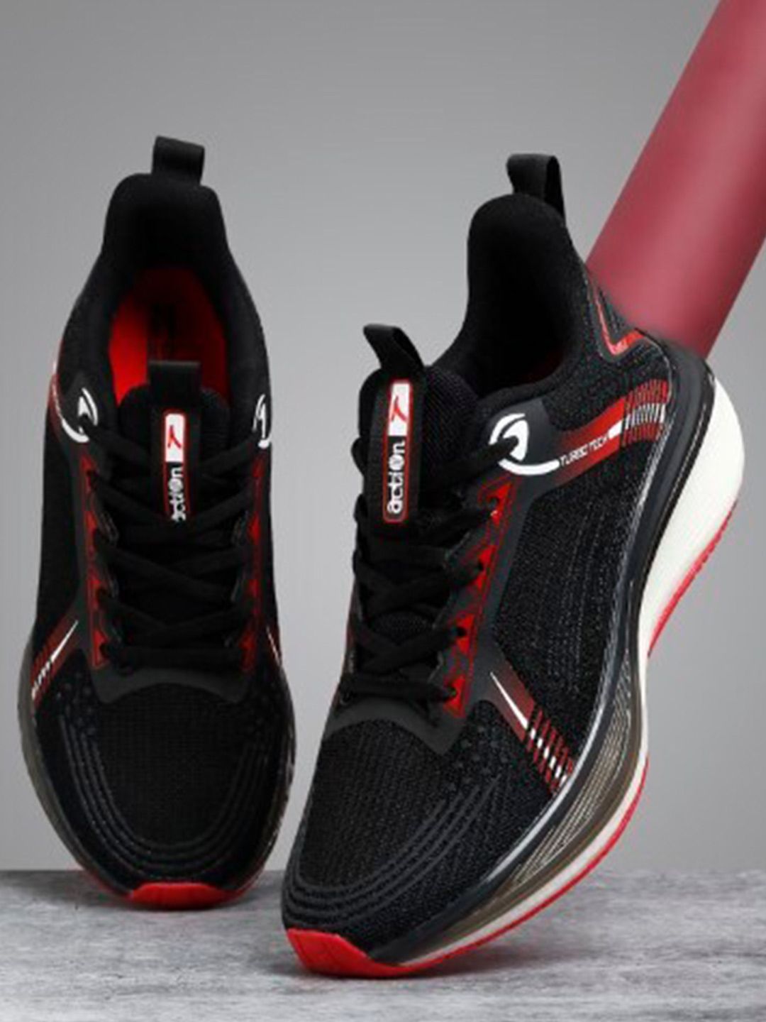 Action Men Lightweight Breathable Training or Gym Shoes