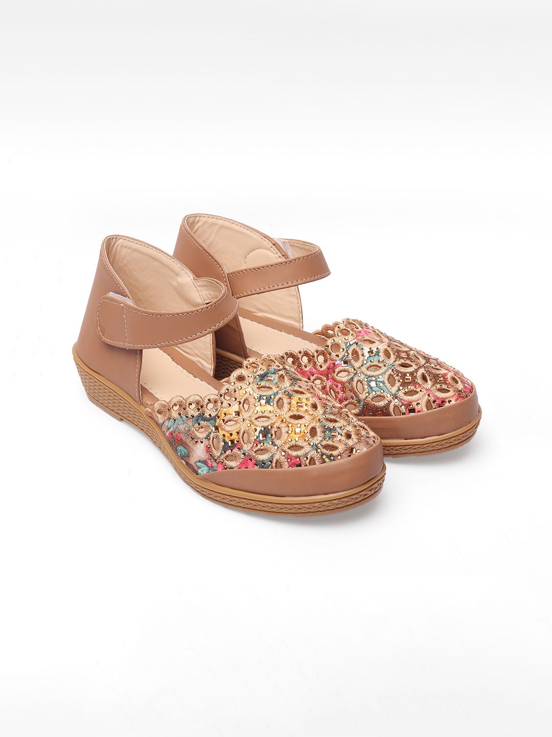 BAESD Girls Embellished Round Toe Ballerinas Price in India