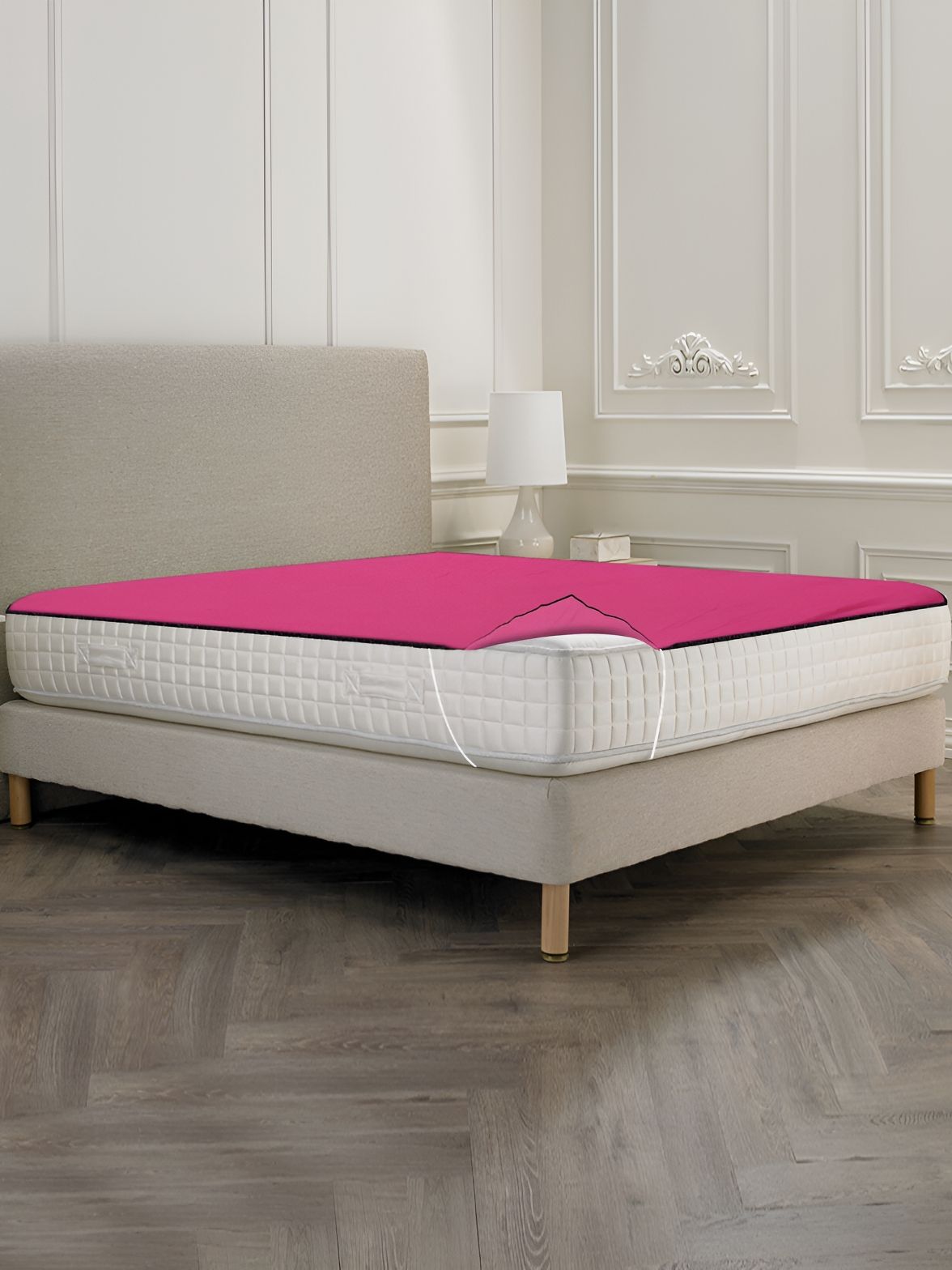 Stylista Pink Cotton Water Resistant Elastic Strap King Size Mattress Protector