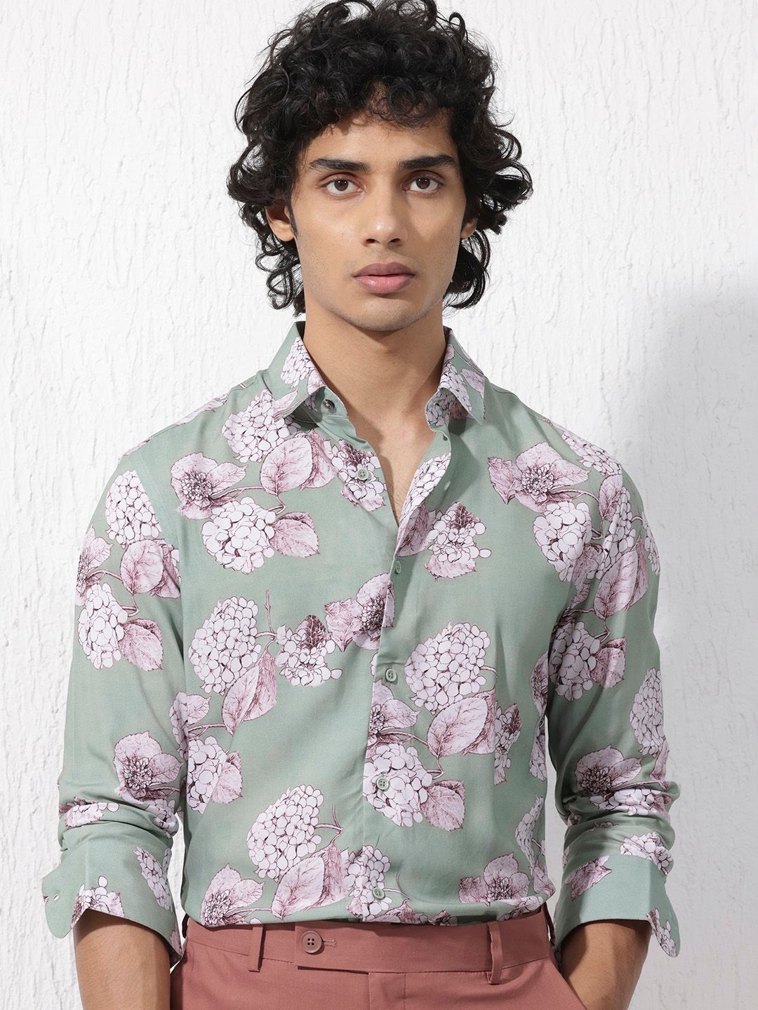Buy RARE RABBIT Men Sakura Slim Fit Floral Opaque Printed Shirt