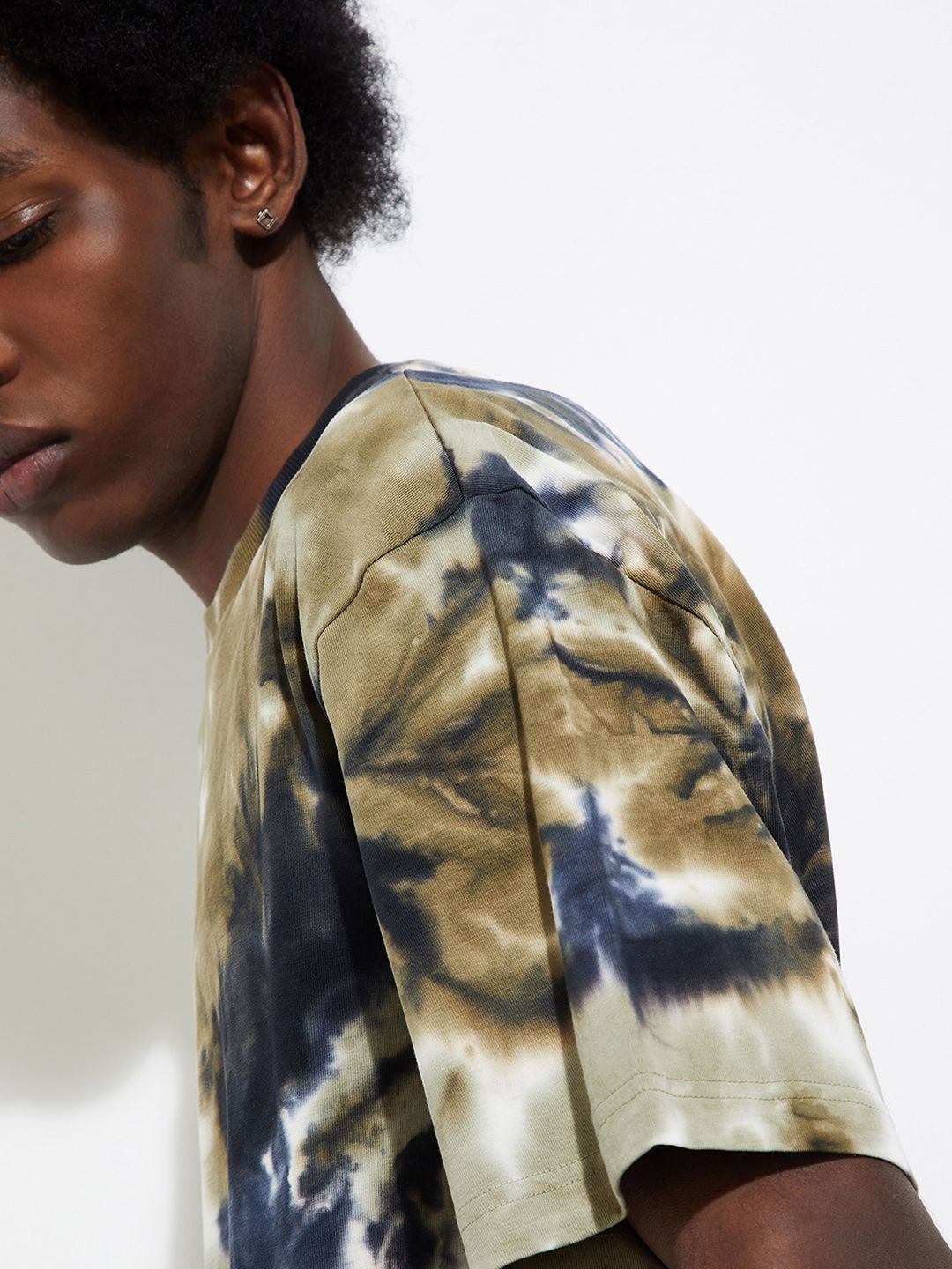 Buy max URB_N Men Dyed Pure Cotton Oversized T-shirt - Tshirts for