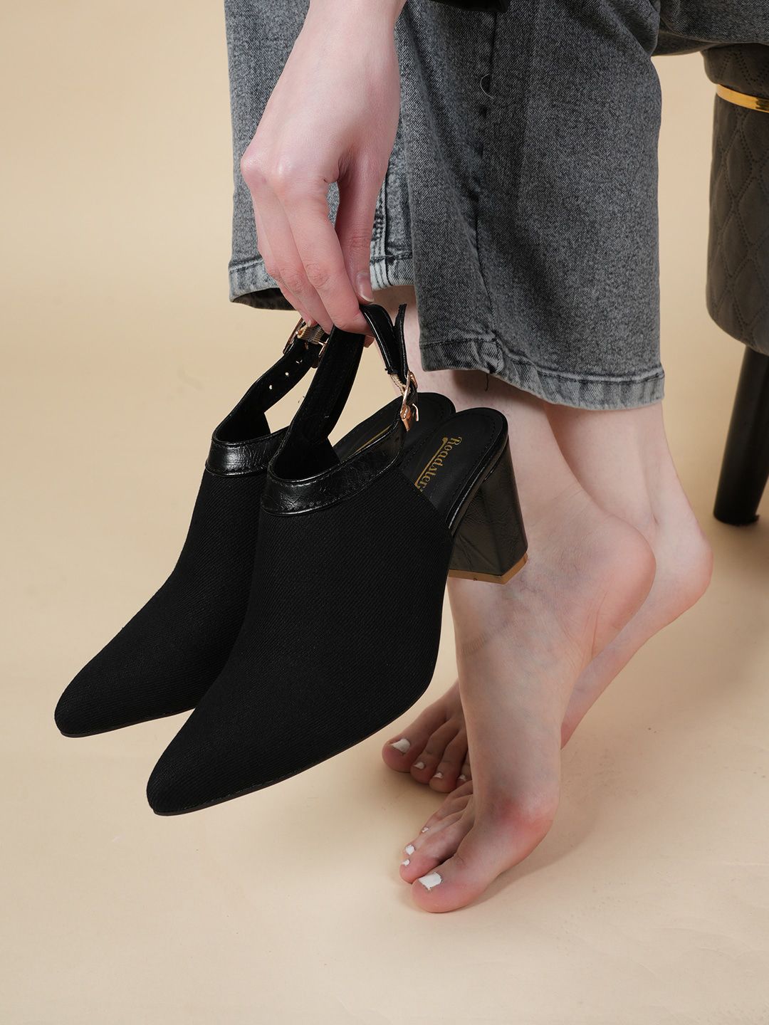 The Roadster Lifestyle Co. Black Textured Pointed Toe Block Heel Mules