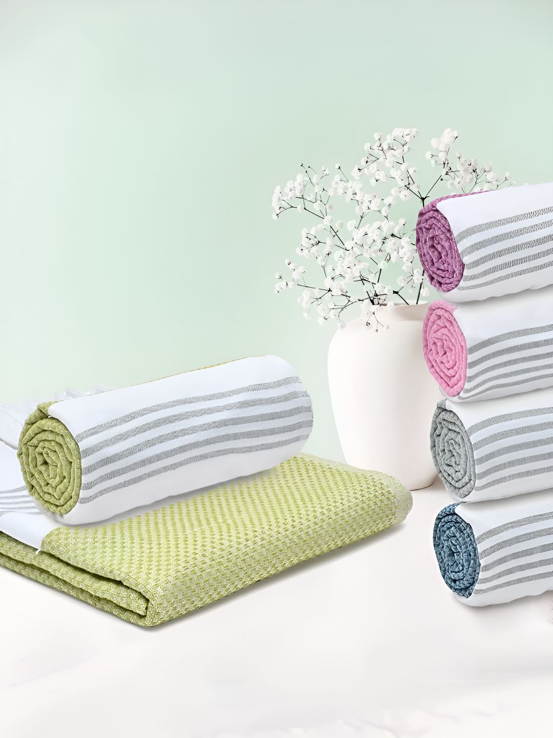 The Better Home Green Cotton 500 GSM Bath Towel
