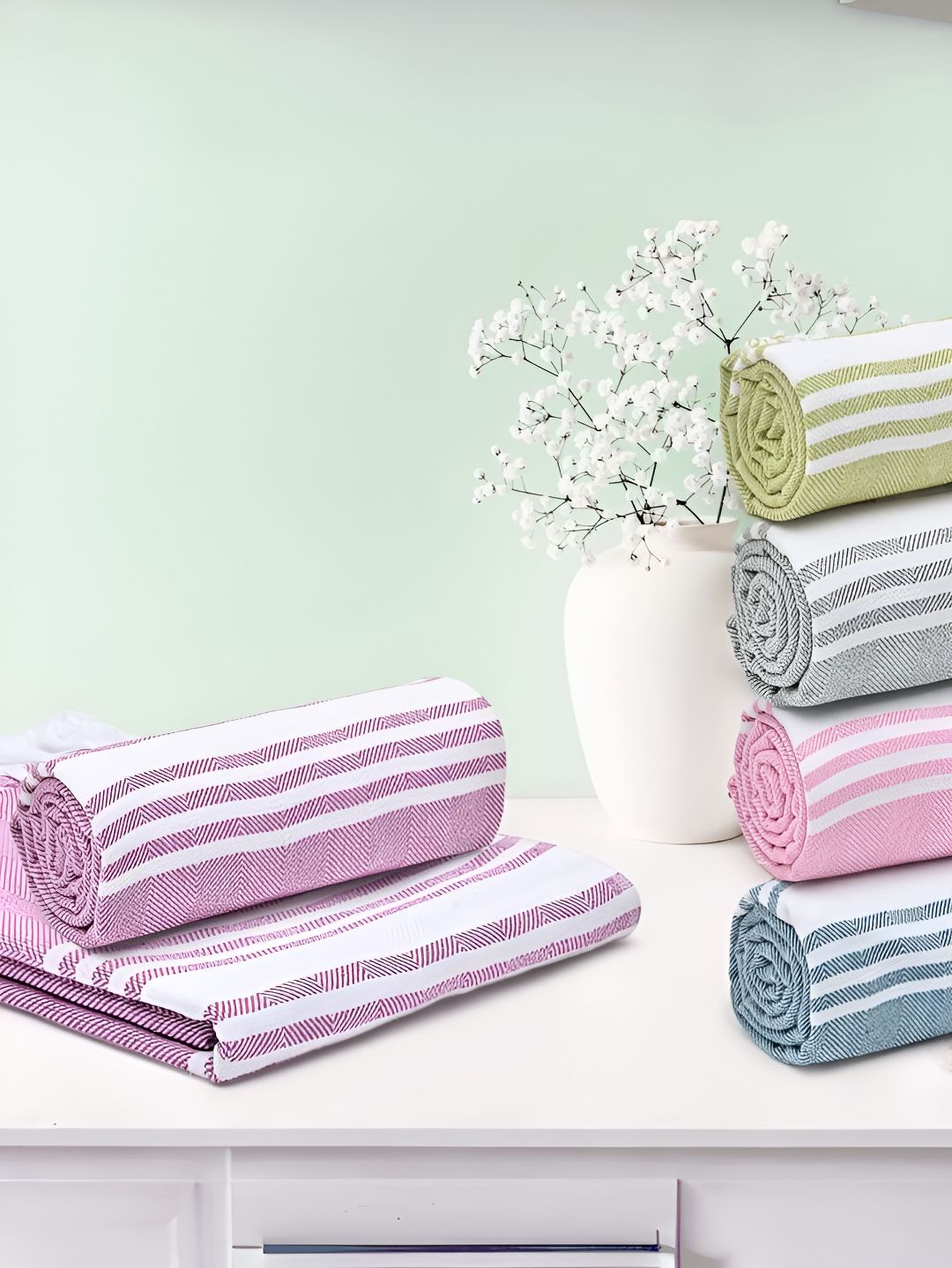 The Better Home Purple Cotton 500 GSM Bath Towel