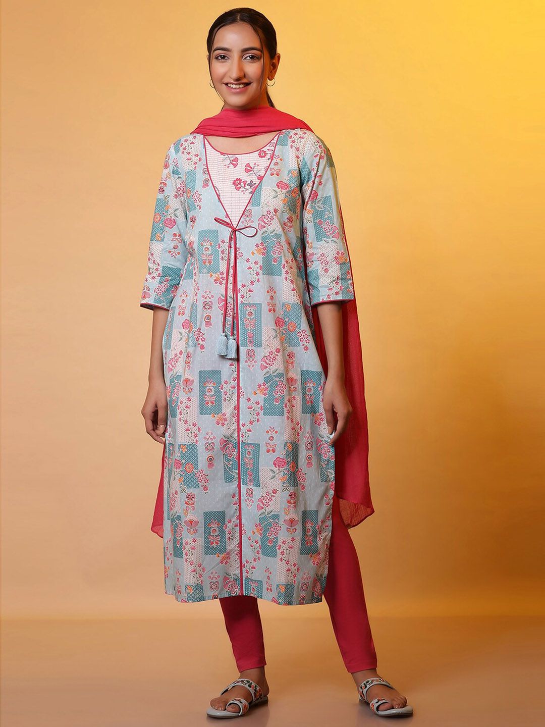 AURELIA AURELIA Ethnic Motifs Printed Flared Sleeves Sequinned Straight Kurta
