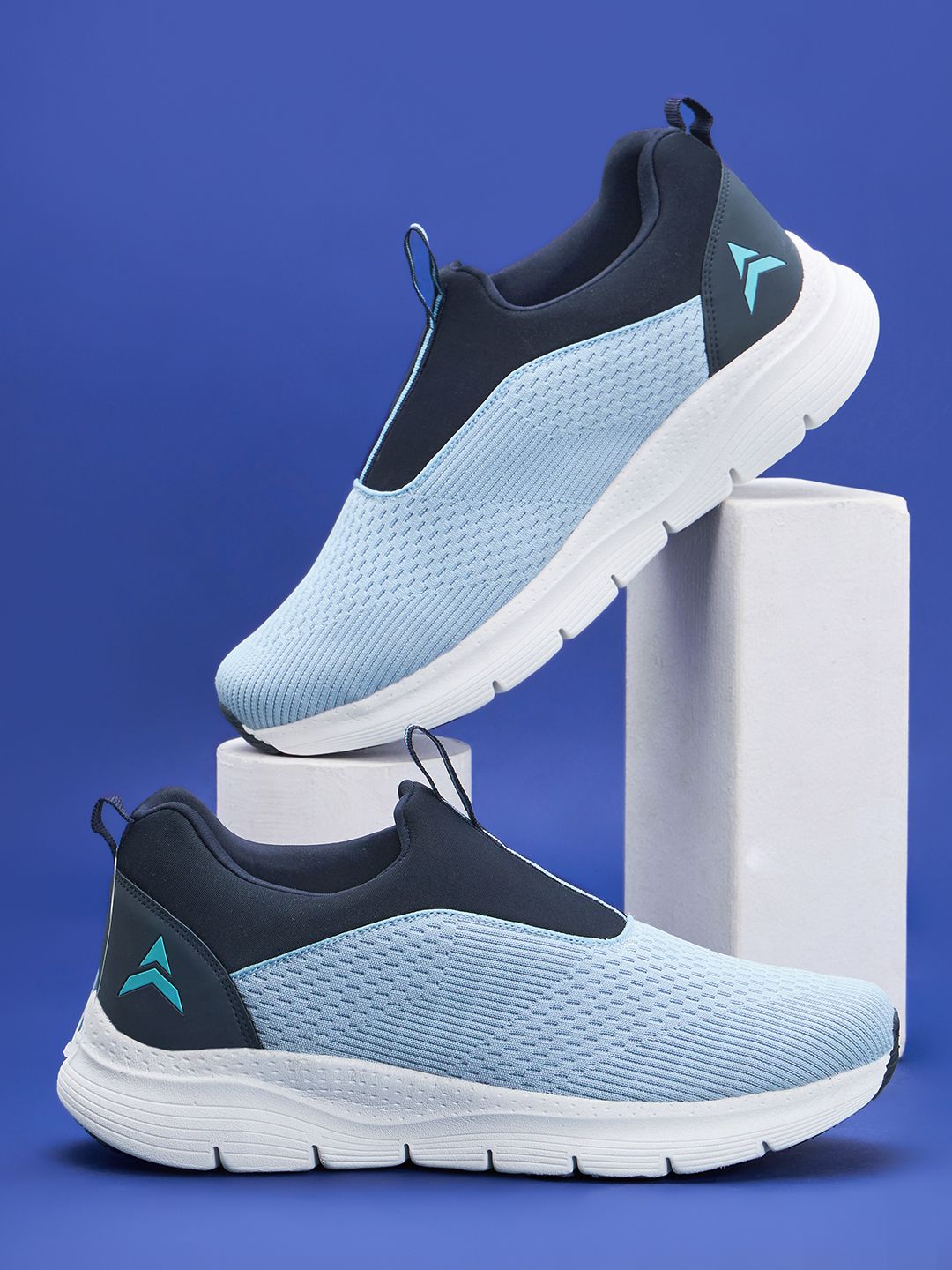 Avant Men Sigma Slip on Walking Shoes