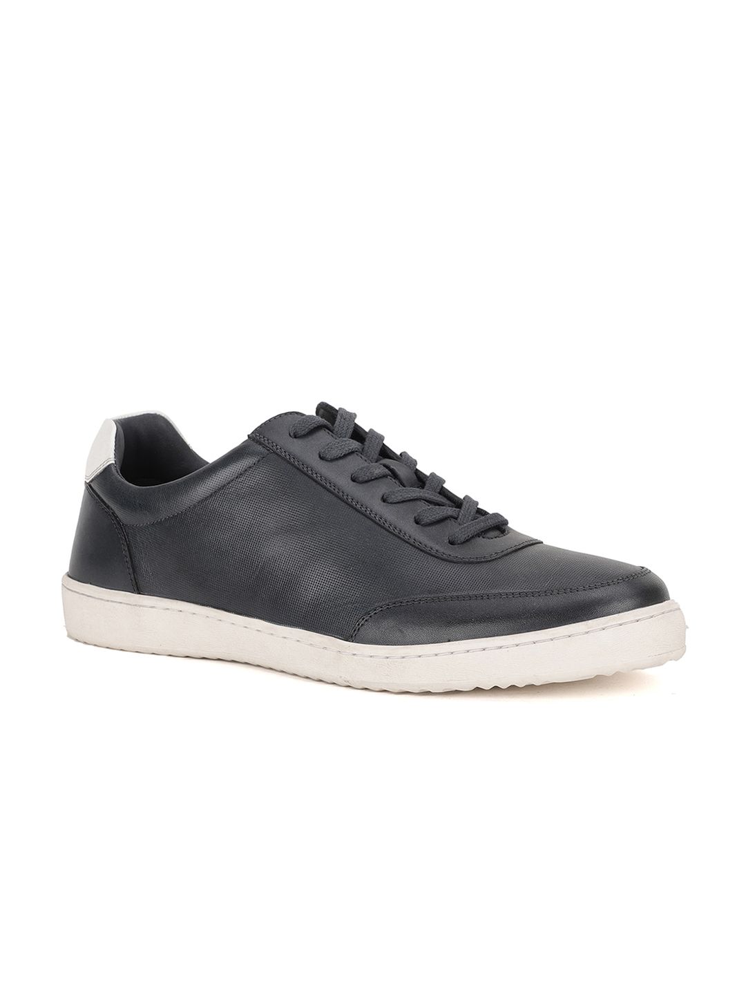 Hush Puppies Men Round Toe Leather Sneakers