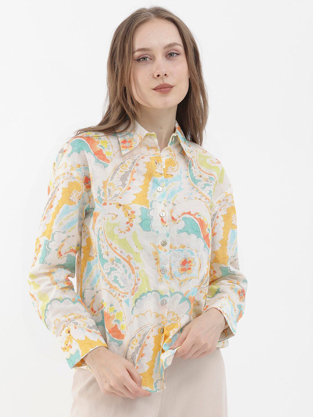 RAREISM Floral Print Mandarin Collar Cotton Styled Back Top Price in India