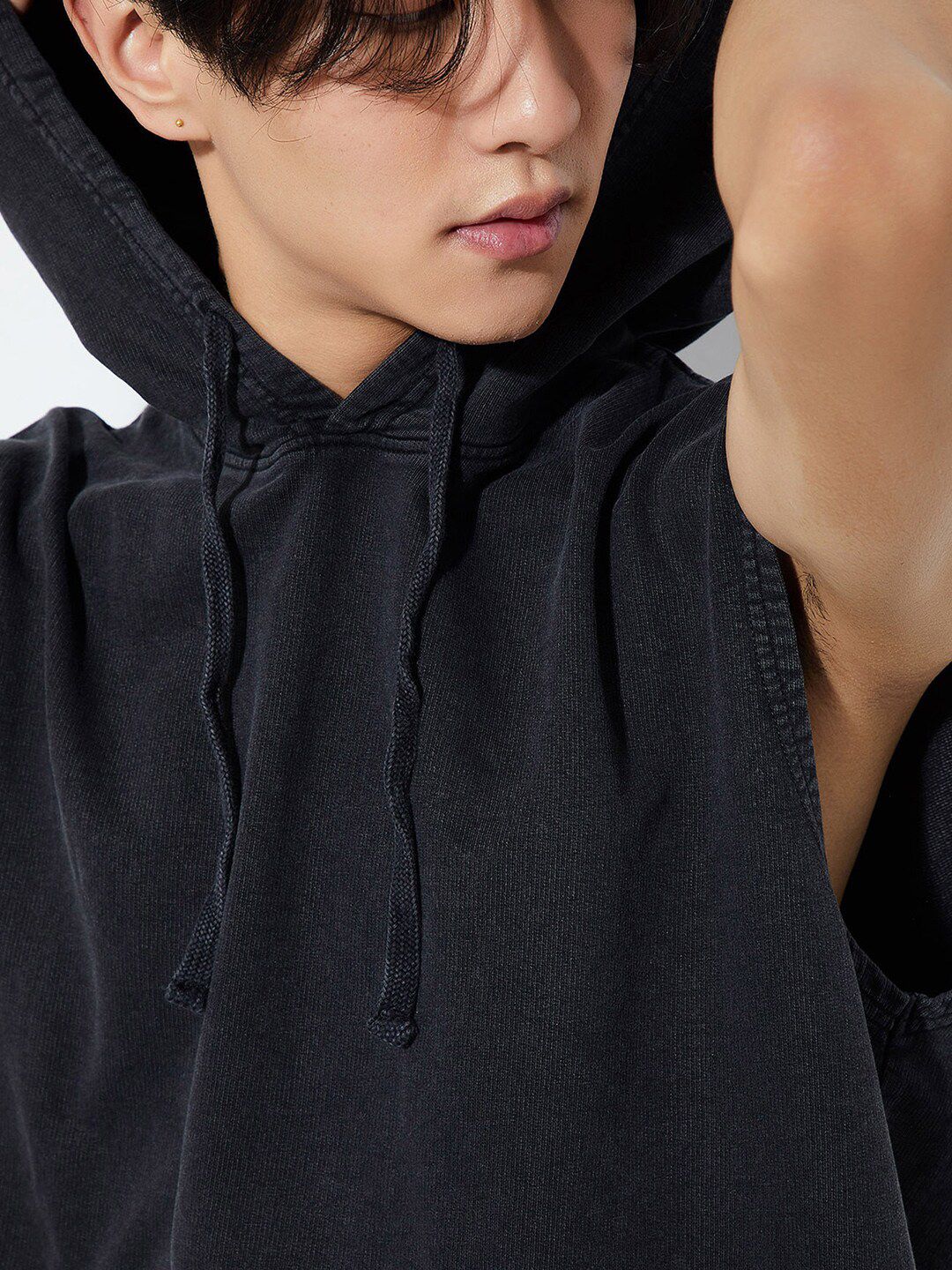 Buy max URB_N Sleeveless Hoodie - Sweatshirts for Men 27241920