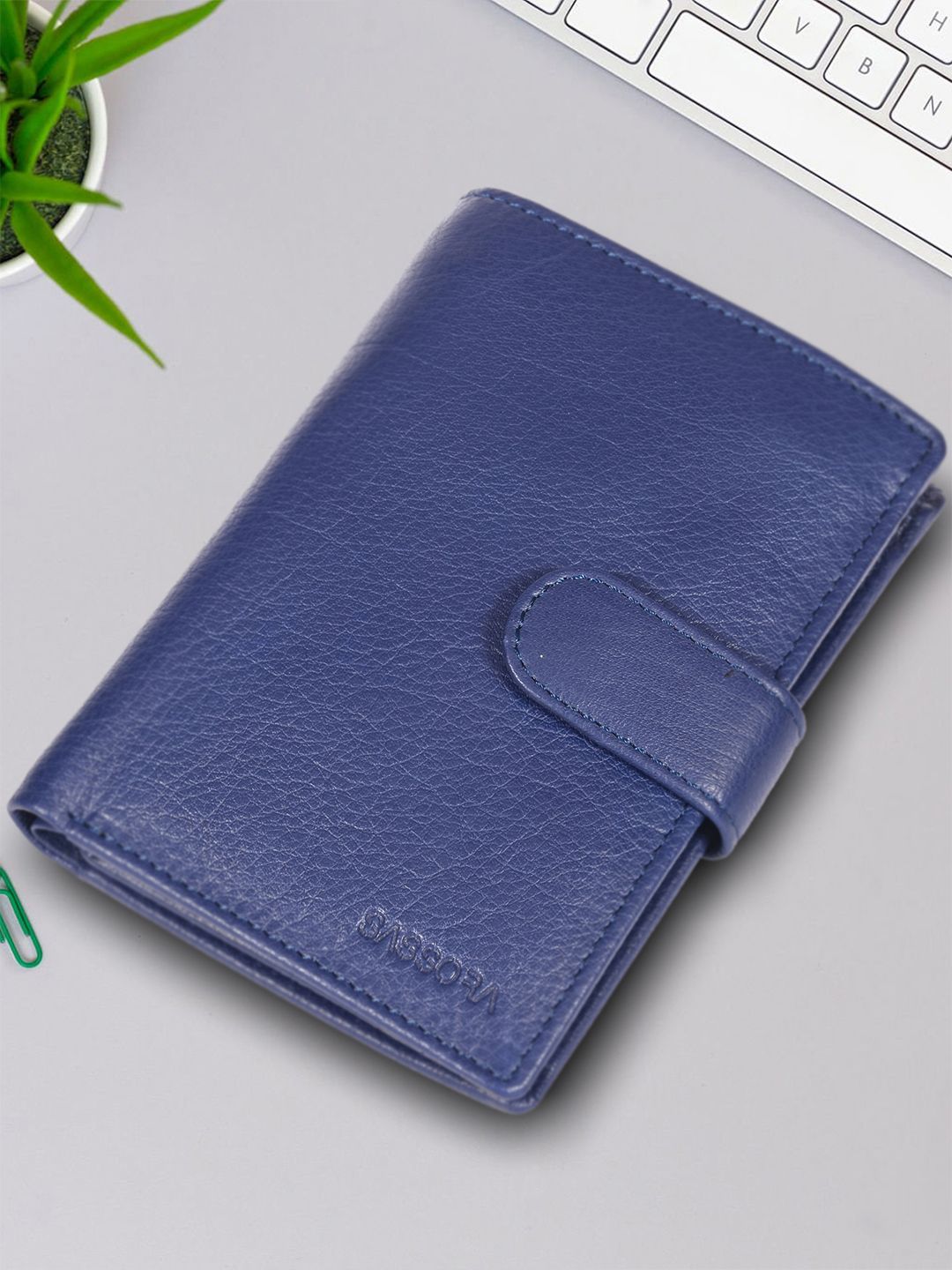 Sassora Men Leather Rfid Two Fold Wallet