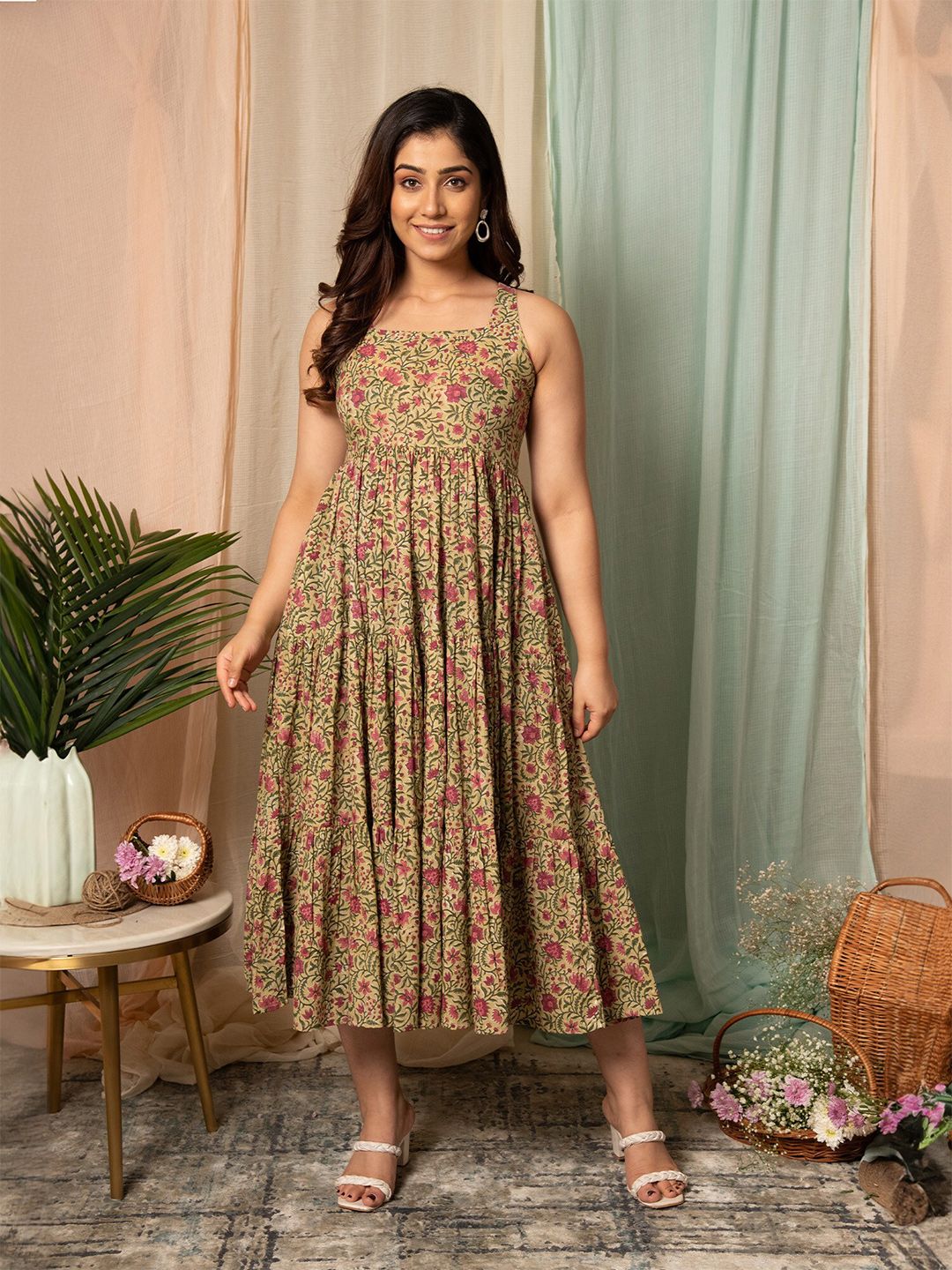 mulmul.com Floral Print Empire Maxi Dress Price in India