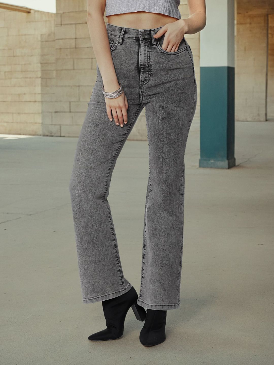Flying Machine Women Bootcut High-Rise Heavy Fade Stretchable Jeans