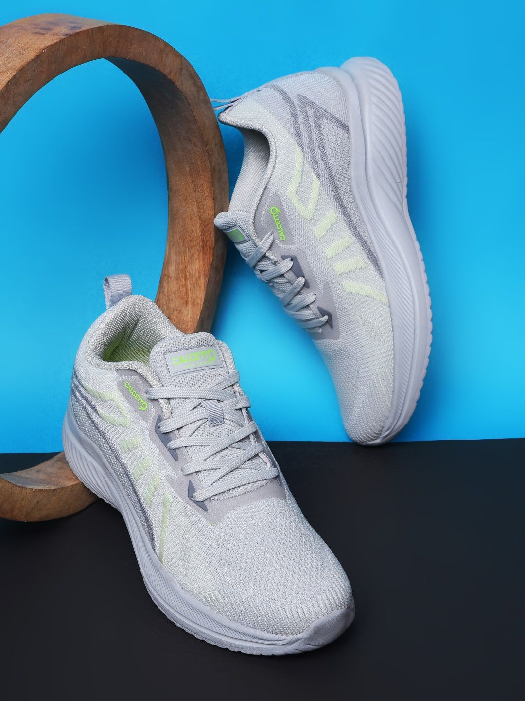 Calcetto Men Textured Sneakers