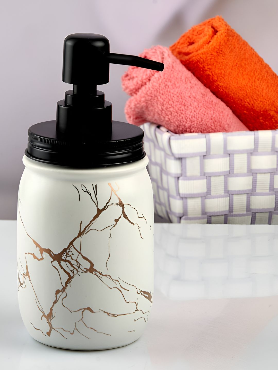 Kookee White and Black Abstract Printed Ceramic Soap Dispenser 450 ml