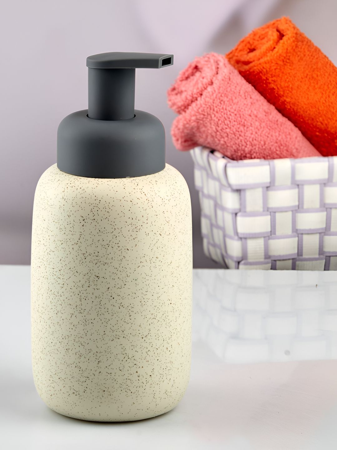 Kookee Off White Ceramic Soap Dispenser