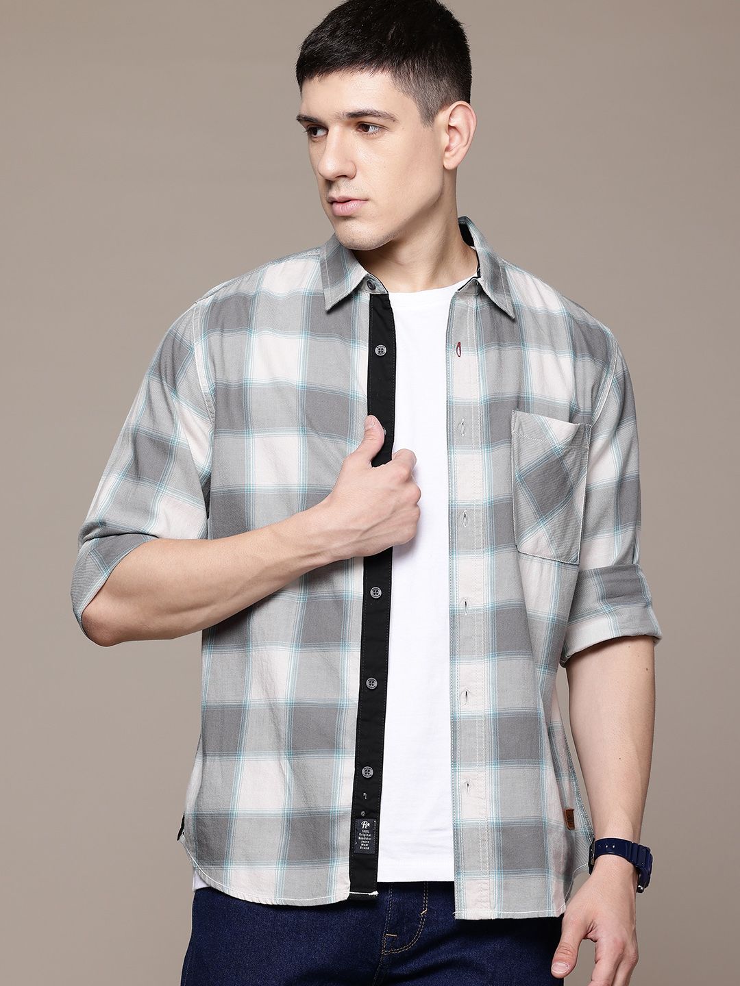 The Roadster Lifestyle Co. Pure Cotton Checked Casual Shirt