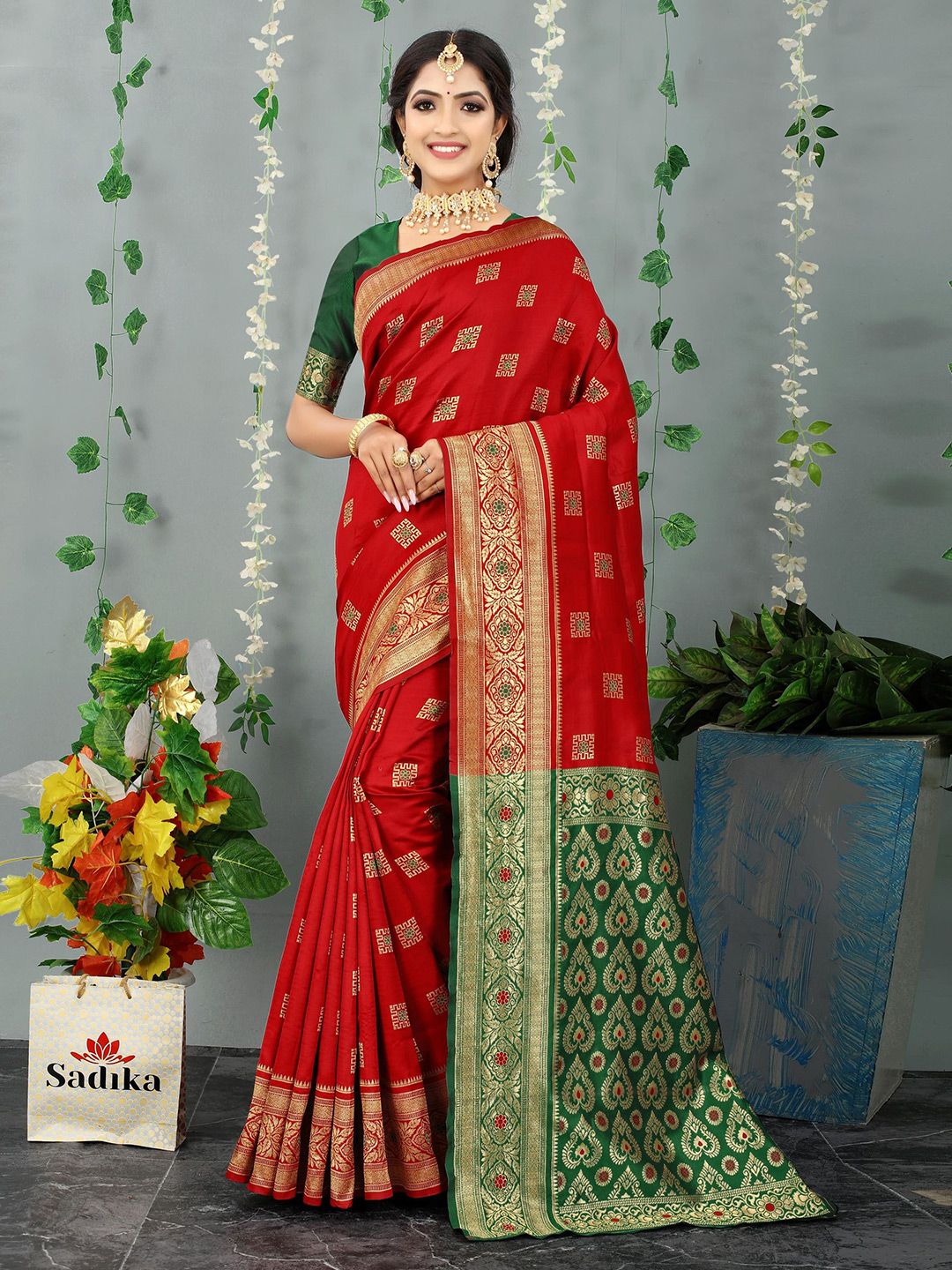 Sadika Woven Design Zari Silk Blend Kanjeevaram Saree Price in India