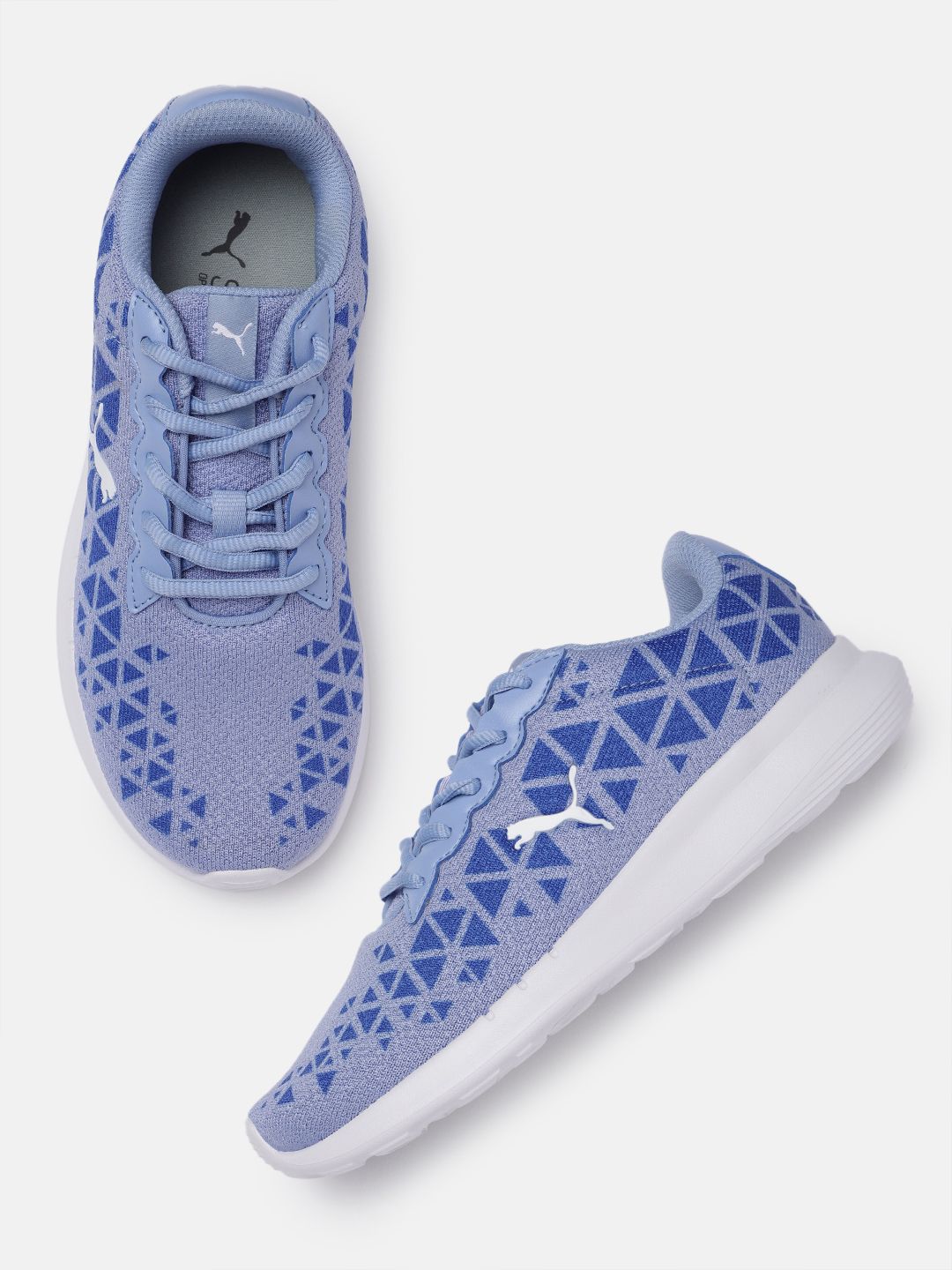 Puma Women Printed & Textured Flyumph Sneakers