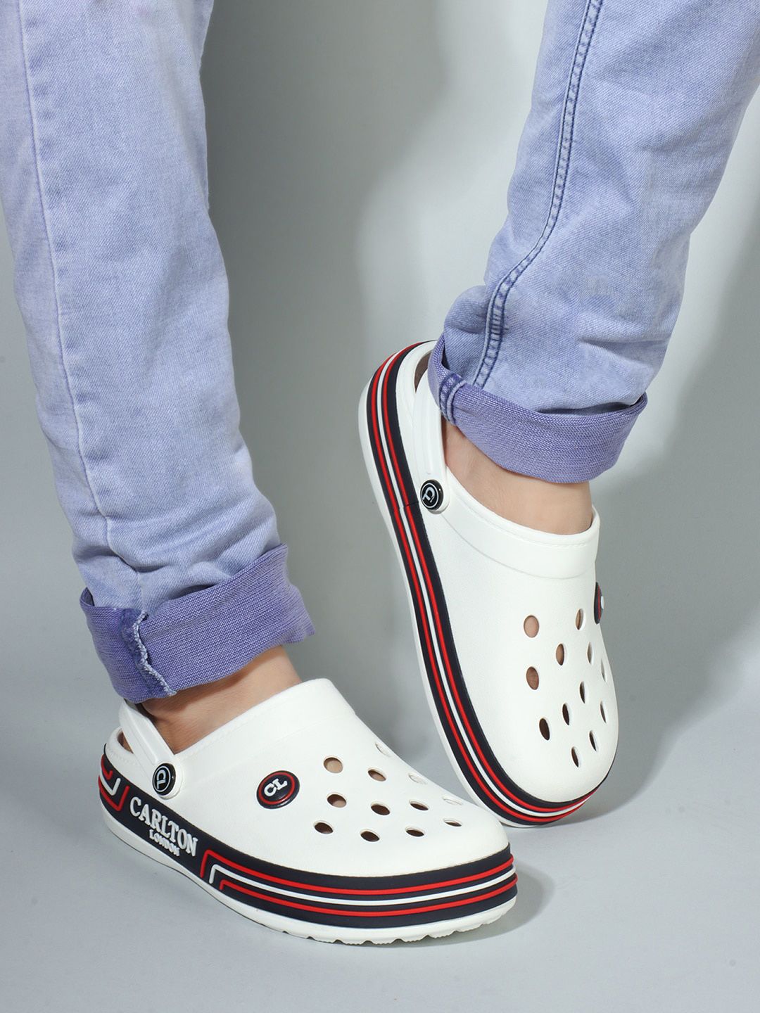 Carlton London Men Perforated Clogs