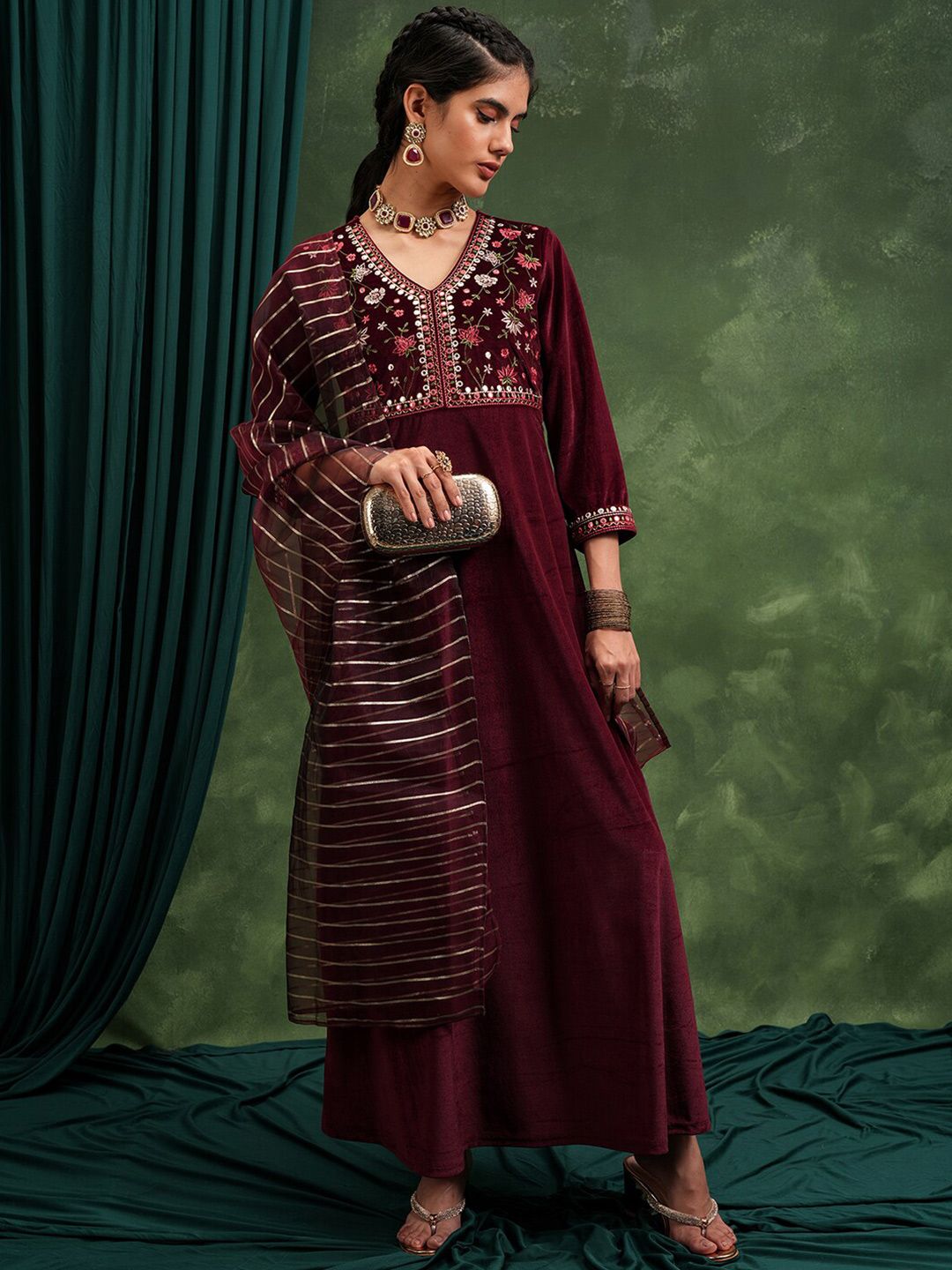 kalini floral embroidered sequinned georgette maxi ethnic dress reviews Buy KALINI Floral Embroidered Thread Work Georgette A-Line Ethnic Dress -  Ethnic Dresses for Women 31209264
