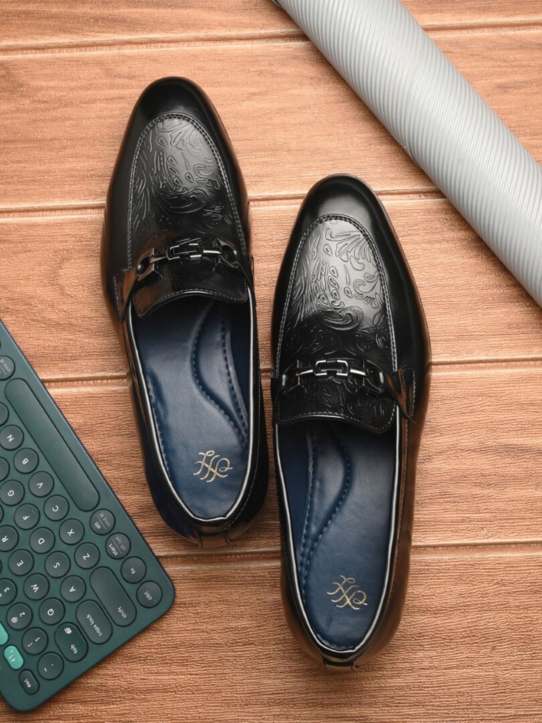 House of Pataudi Men Textured Formal Slip On Loafers