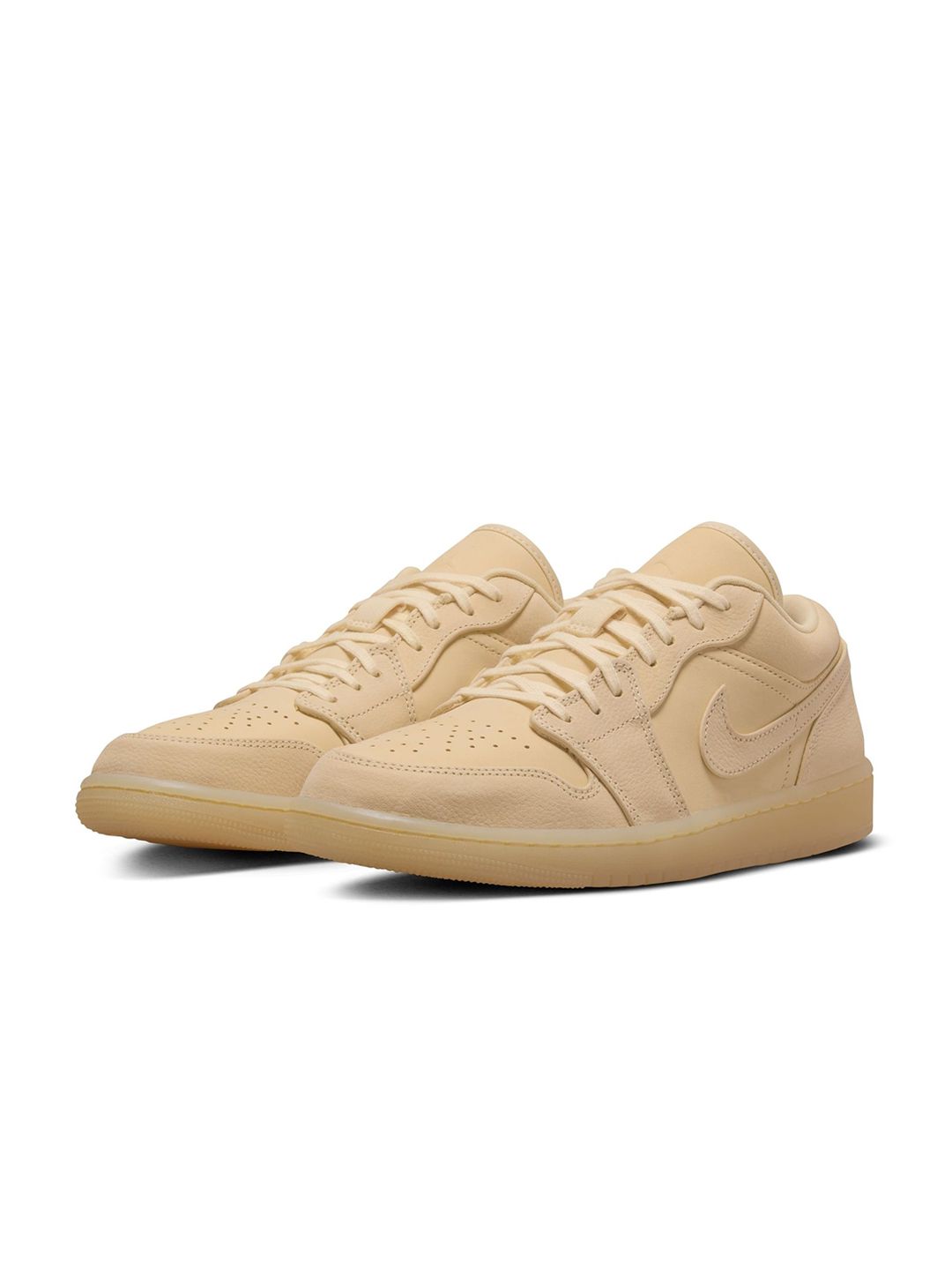 Nike Women Air Jordan 1 Low SE Shoes