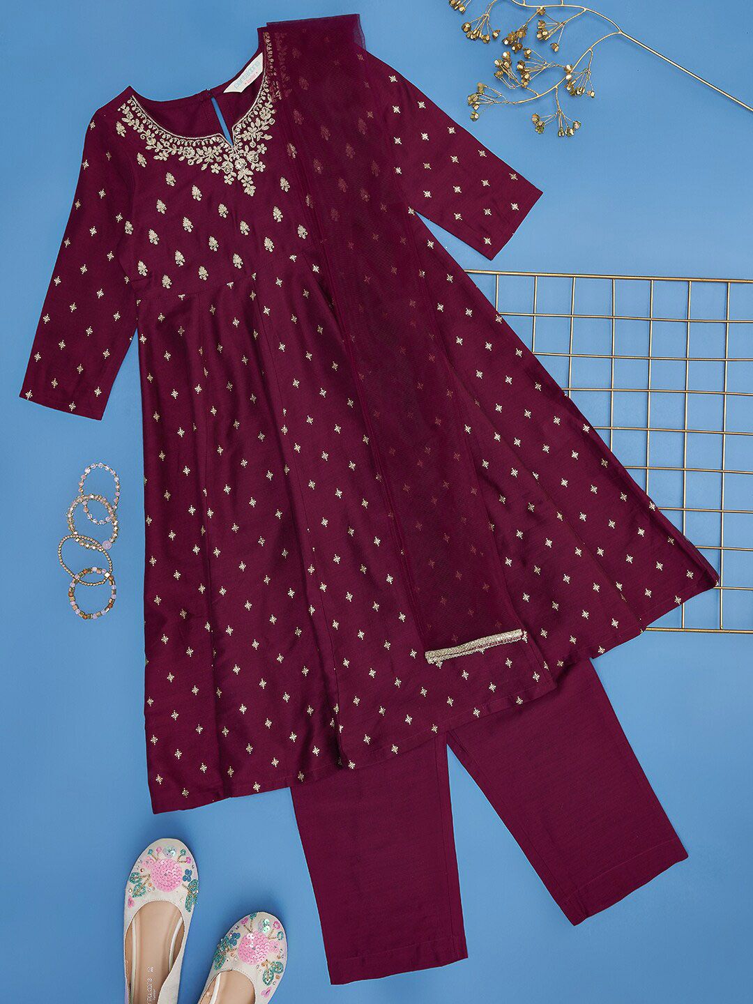 AKKRITI BY PANTALOONS Girls Ethnic Motifs Embroidered Kurta with Trousers & Dupatta