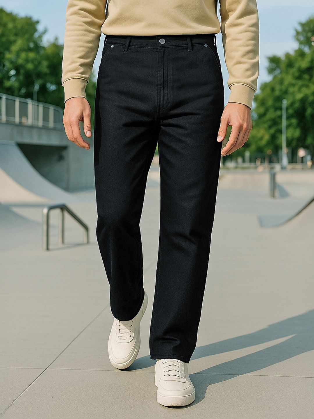 Bewakoof Men's Black Straight Fit Mid-Rise Jeans