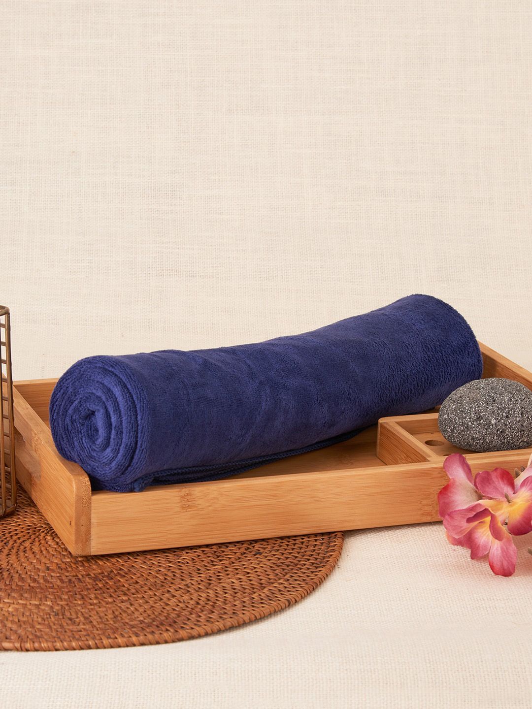 Aura Navy Blue Microfiber 300 GSM Absorbent UltraSoft Anti-Fade Bath Towel