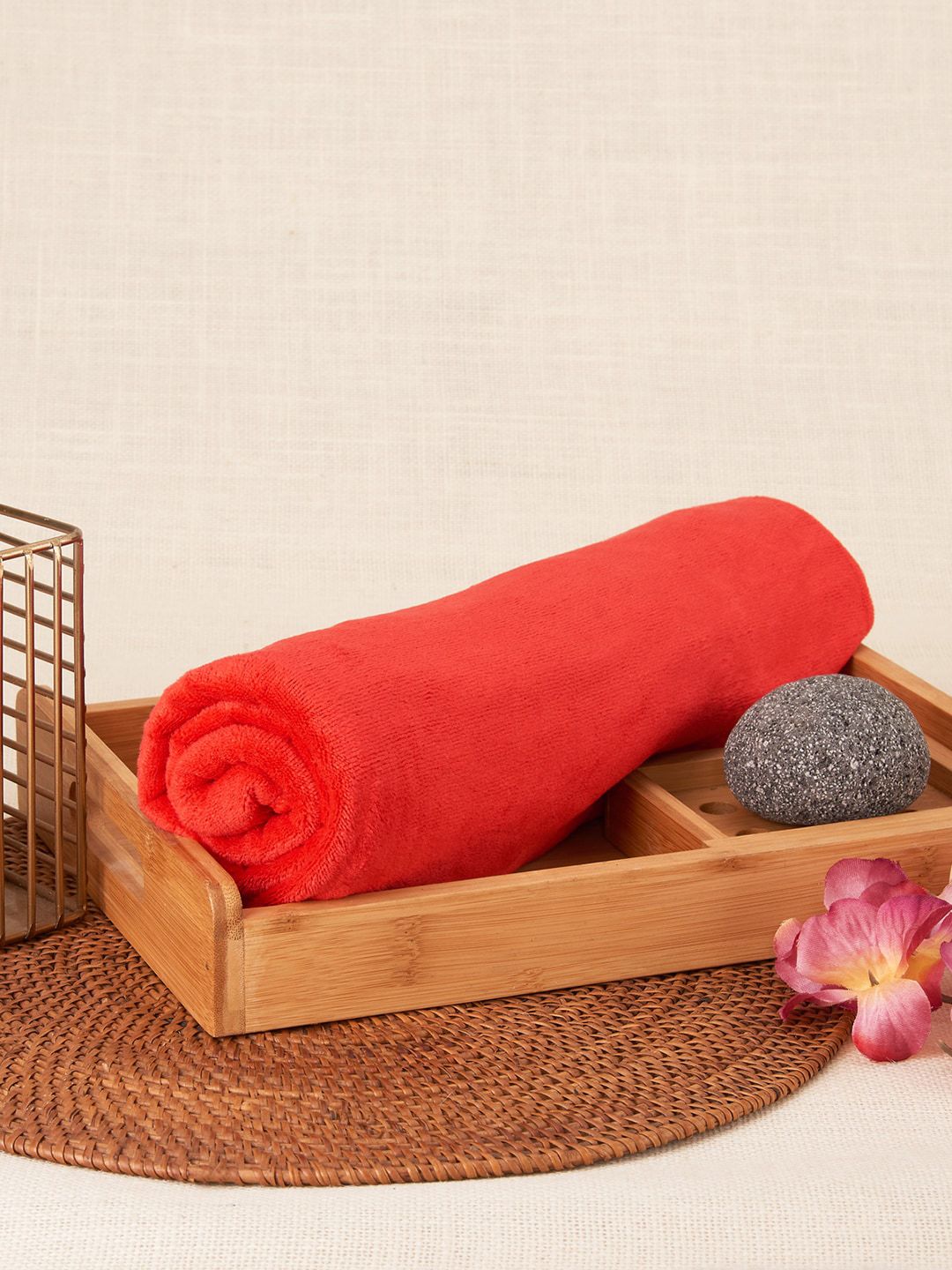 Aura Red Premium Absorbent UltraSoft Anti-Fade Cotton Bath Towel