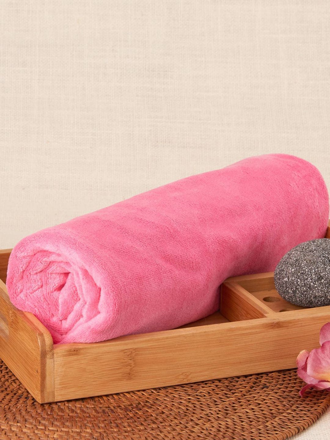 Aura Pink Microfiber 350 GSM Absorbent Ultra Soft Anti-Fade Bath Towels