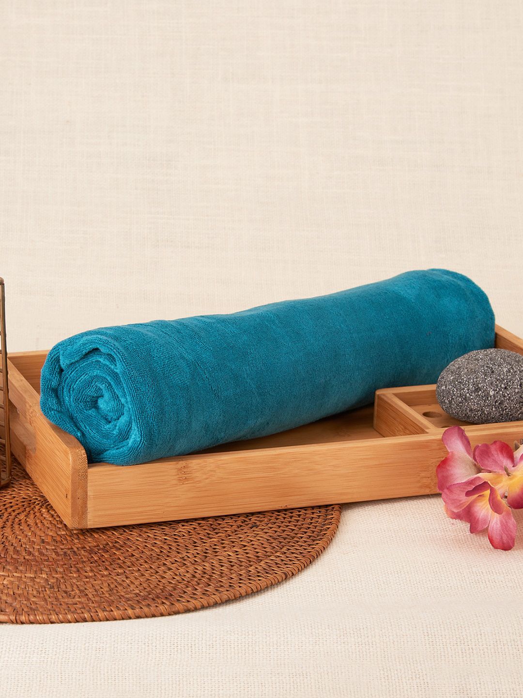 Aura Green 2 Pieces Premium Absorbent UltraSoft Anti-Fade Cotton Bath Towel