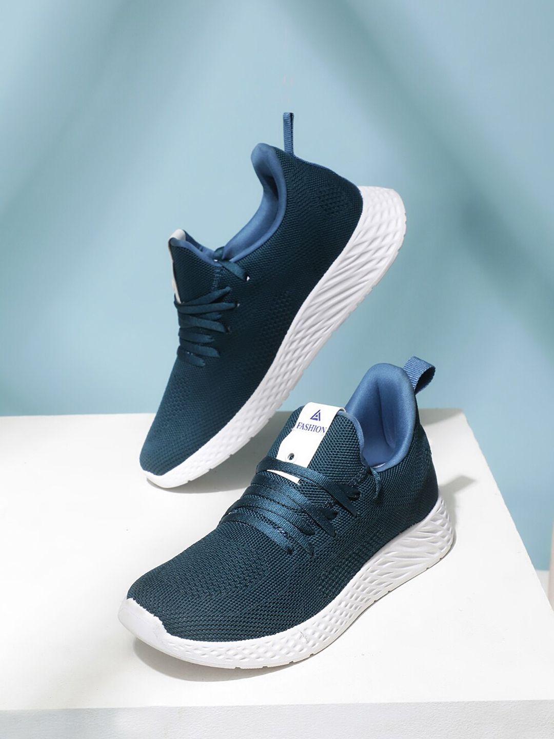 OZZOH Men Textured Lace-Up Running Shoes