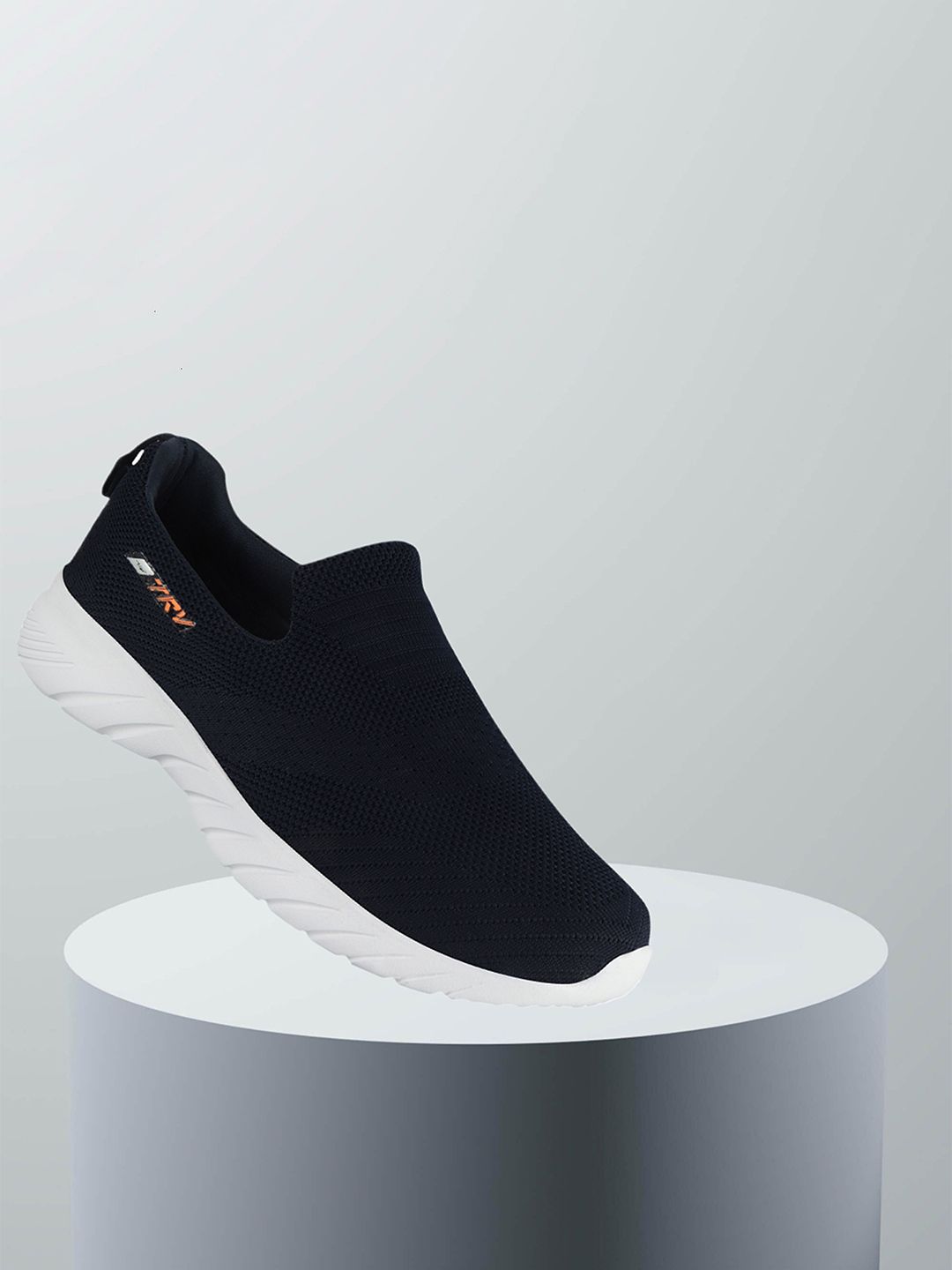 TRV Men Textured Slip-On Walking Shoes