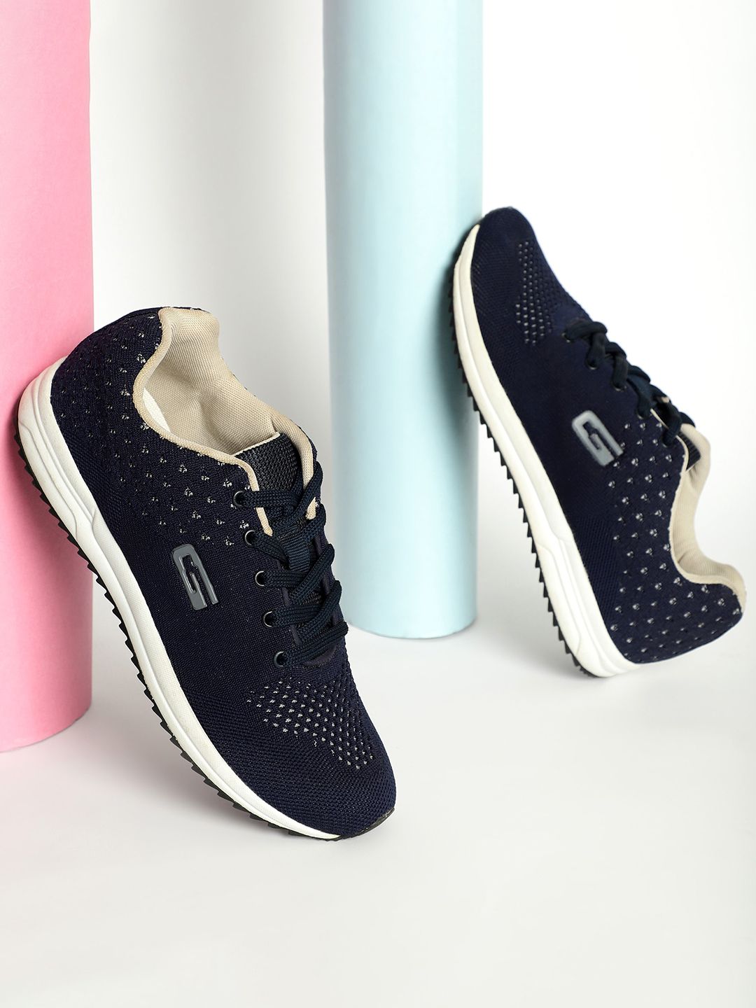 Goldstar Men Lightweight Walking Shoes