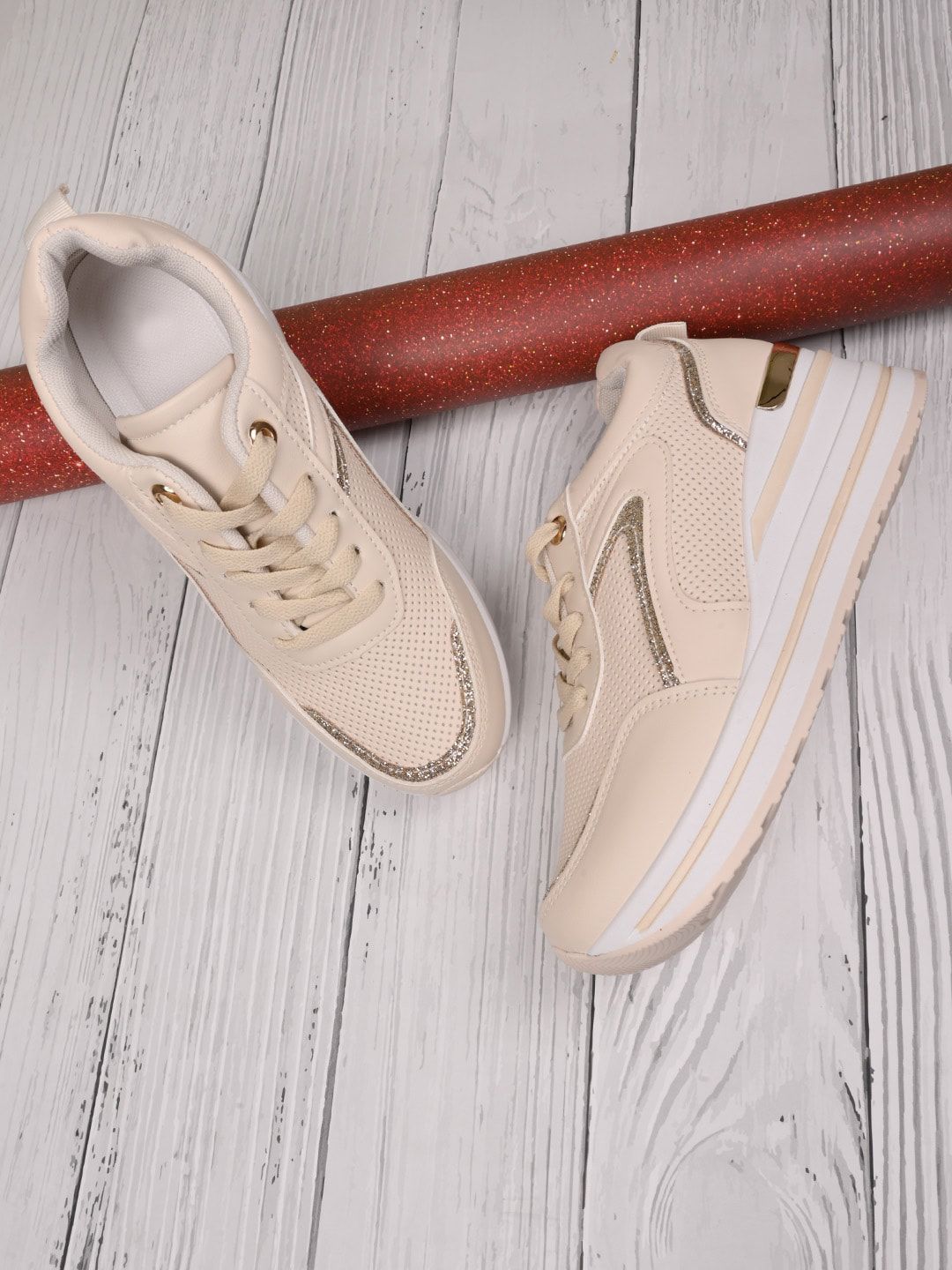 Jove Women Textured PU Sneakers