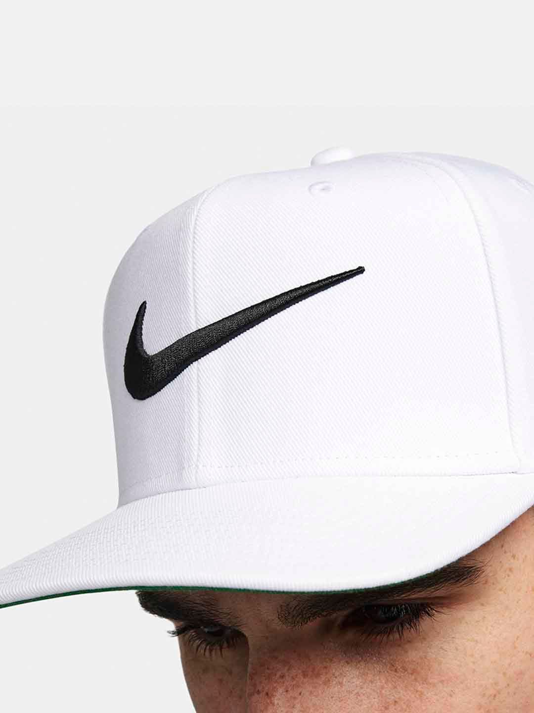 nike swoosh pro cap